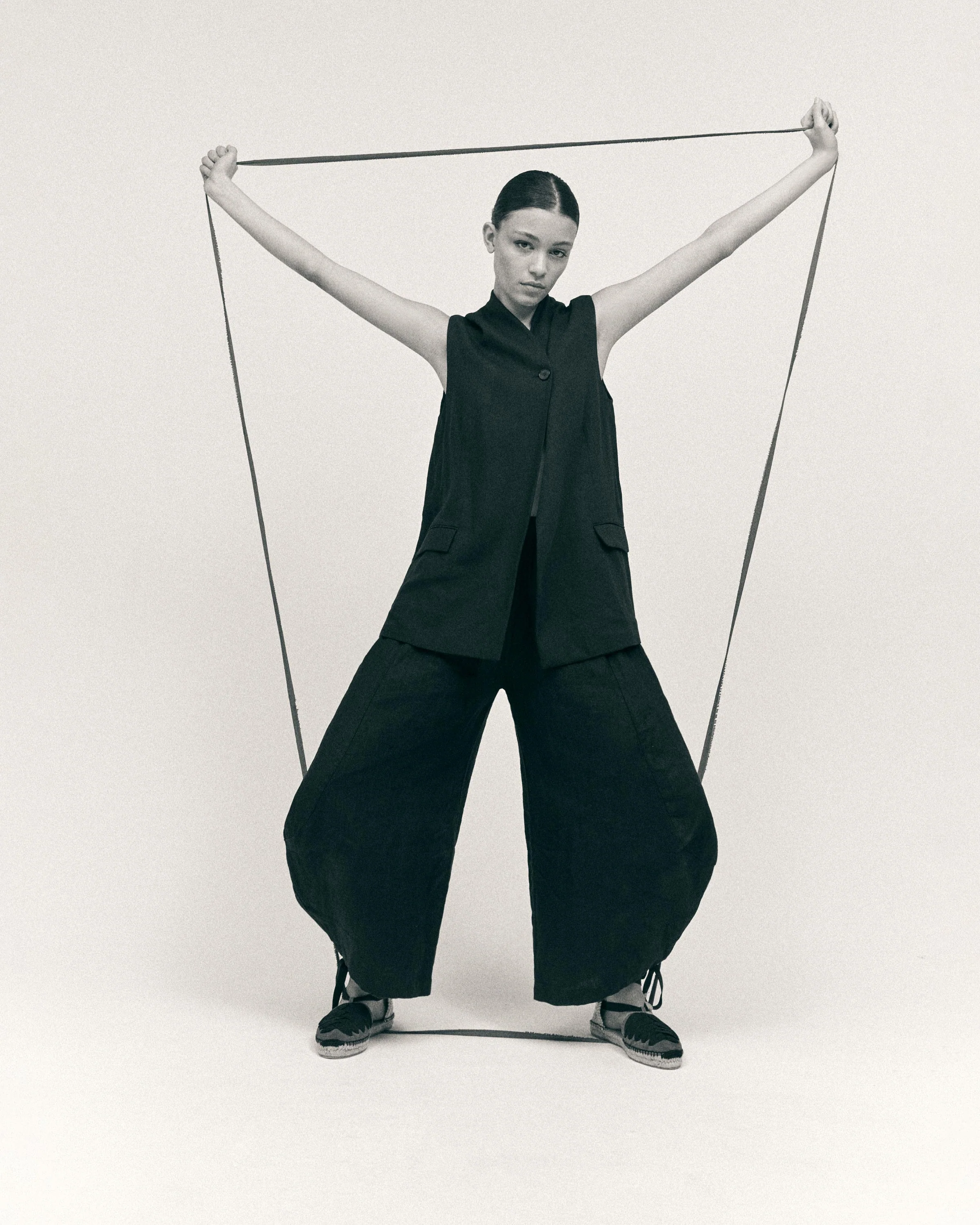 KIVA/007 - Image 2