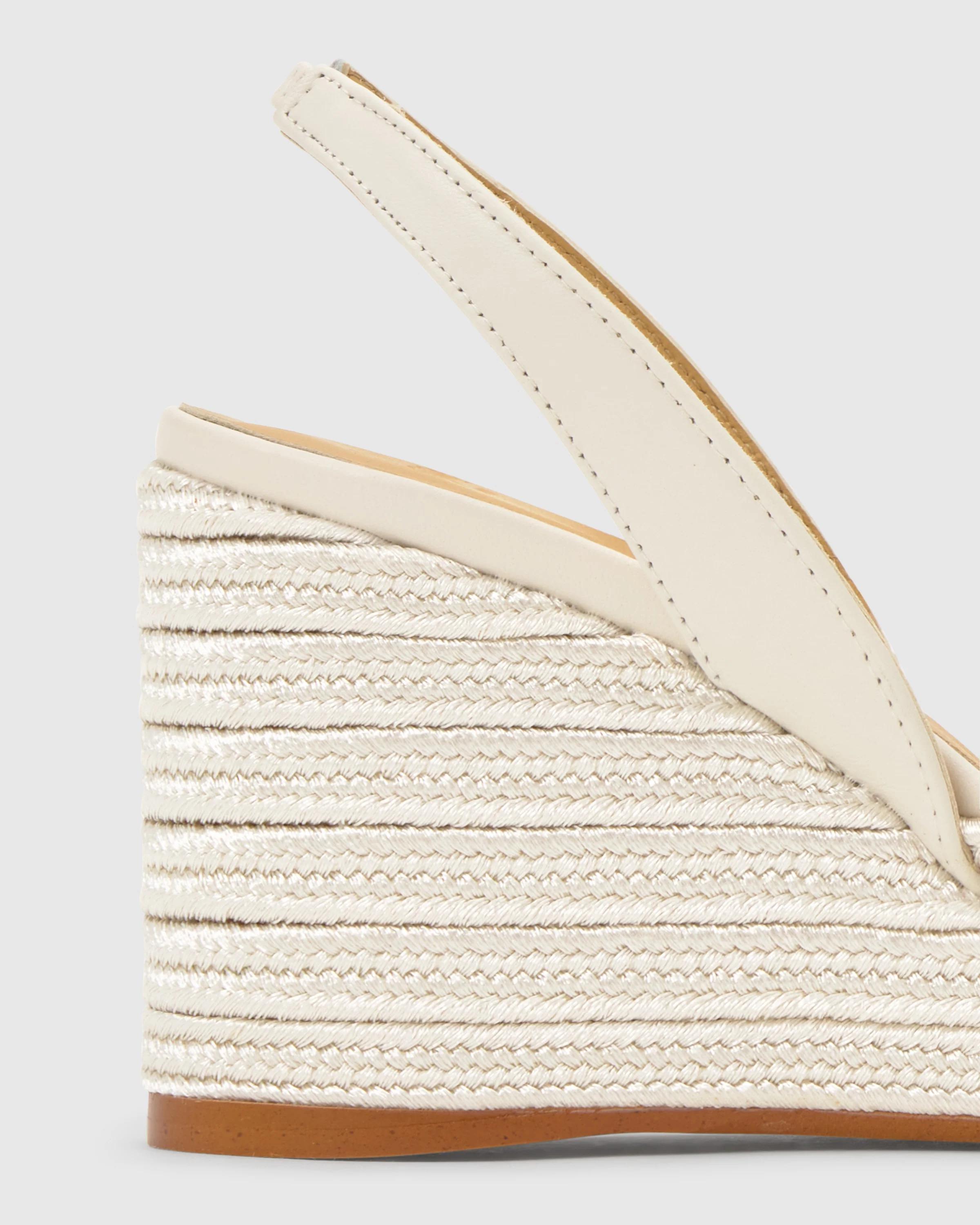 BETTY/142 - Image 3